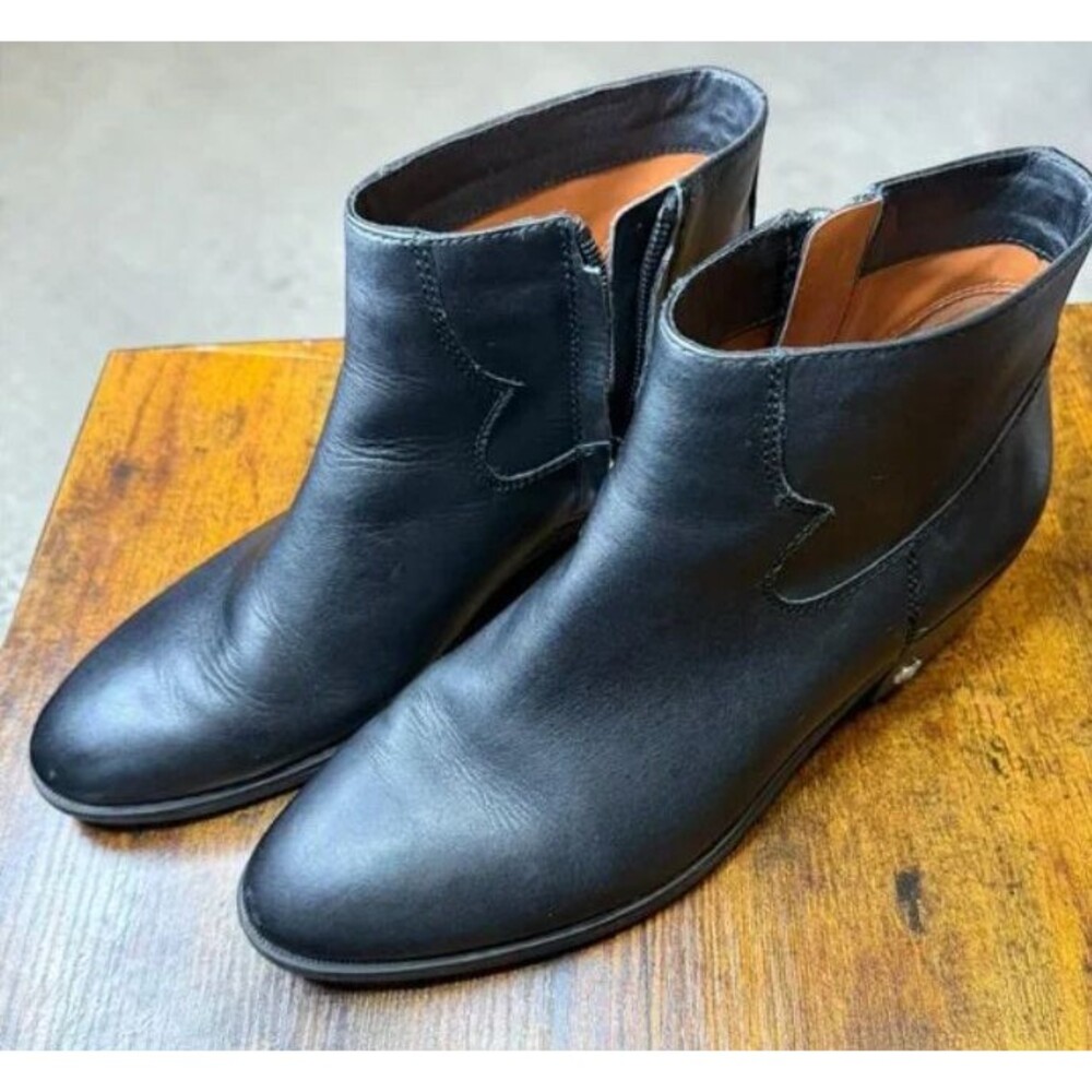 Coach Dani Ankle Booties Black Leather Women Size 8 B EUC